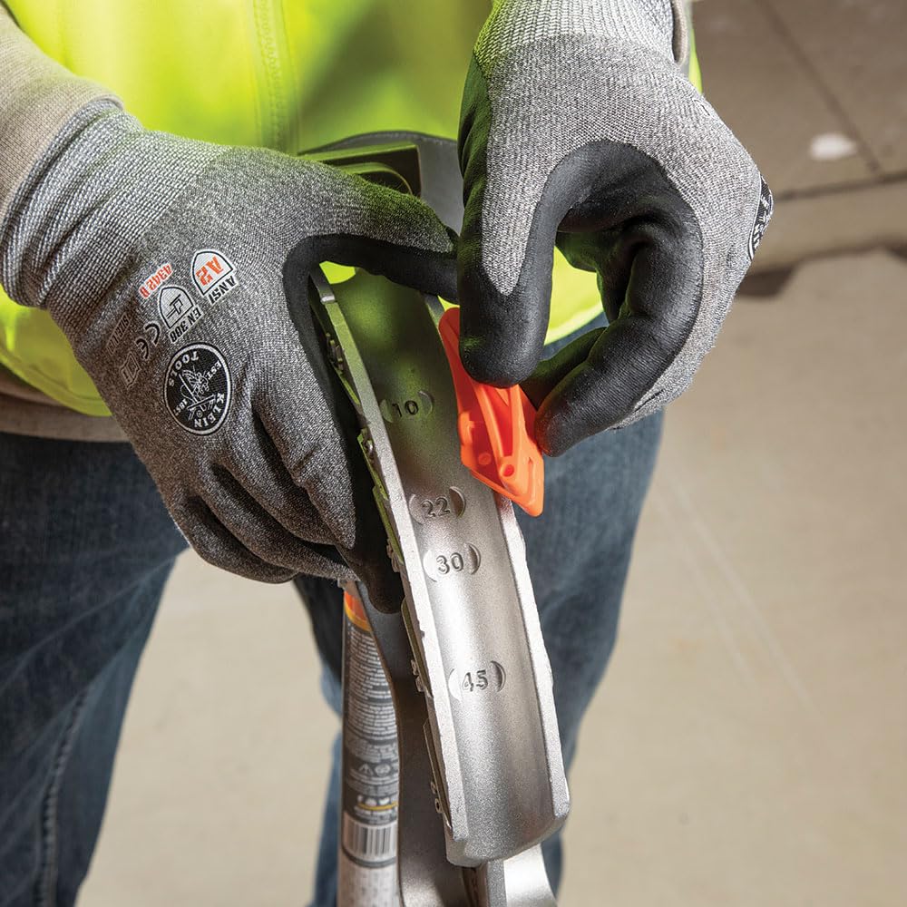 Klein Tools 51607 Aluminum Conduit Bender Full Assembly, 3/4-Inch EMT, 1/2-Inch Rigid, Wide Foot Pedal, Benchmark Symbols and Angle Setter