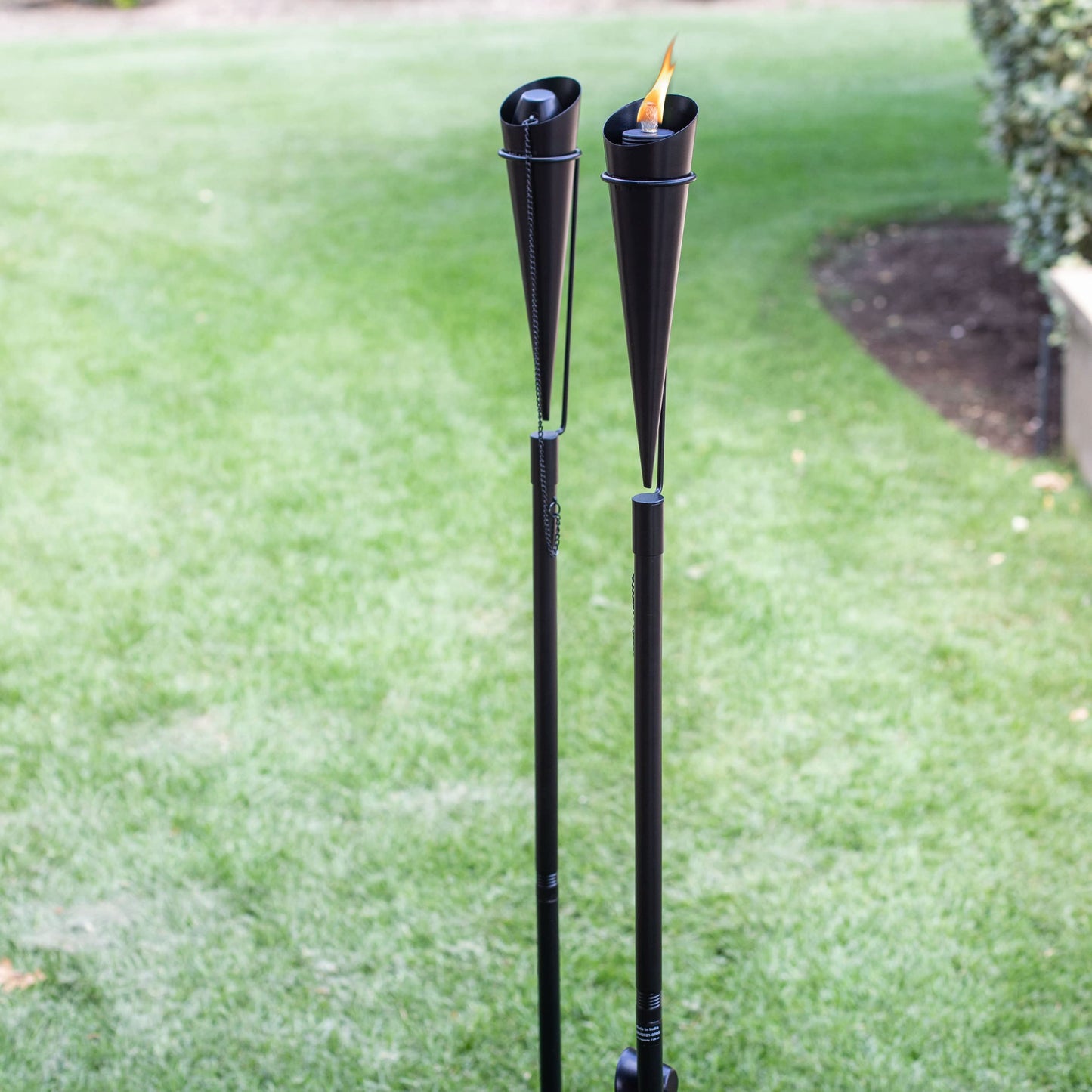 BIRDROCK HOME Outdoor Torches, 4 Pack – Weather-Resistant, Modern Design, Durable, Citronella Oil Compatible for Patio, Backyard, Pathway