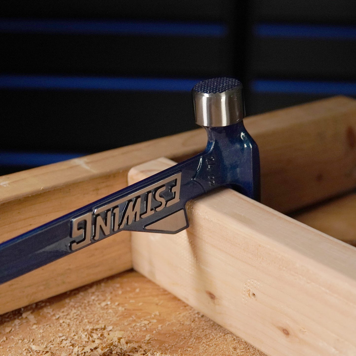 ESTWING Hammertooth Hammer - 24 oz Long Handle Straight Rip Claw with Milled Face & Shock Reduction Grip - E6-24TM