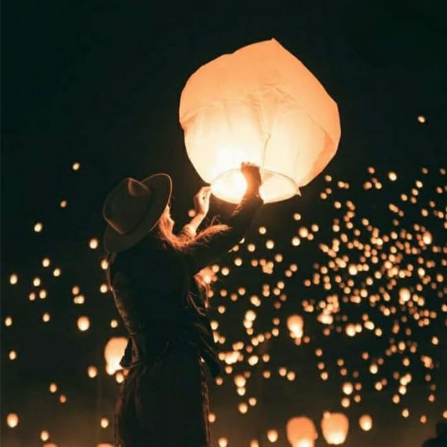 11-Piece Paper Lanterns Set with C-Clips for Easy Hanging – Perfect for Beach, Sports & Party Decorations, Hassle-Free Setup