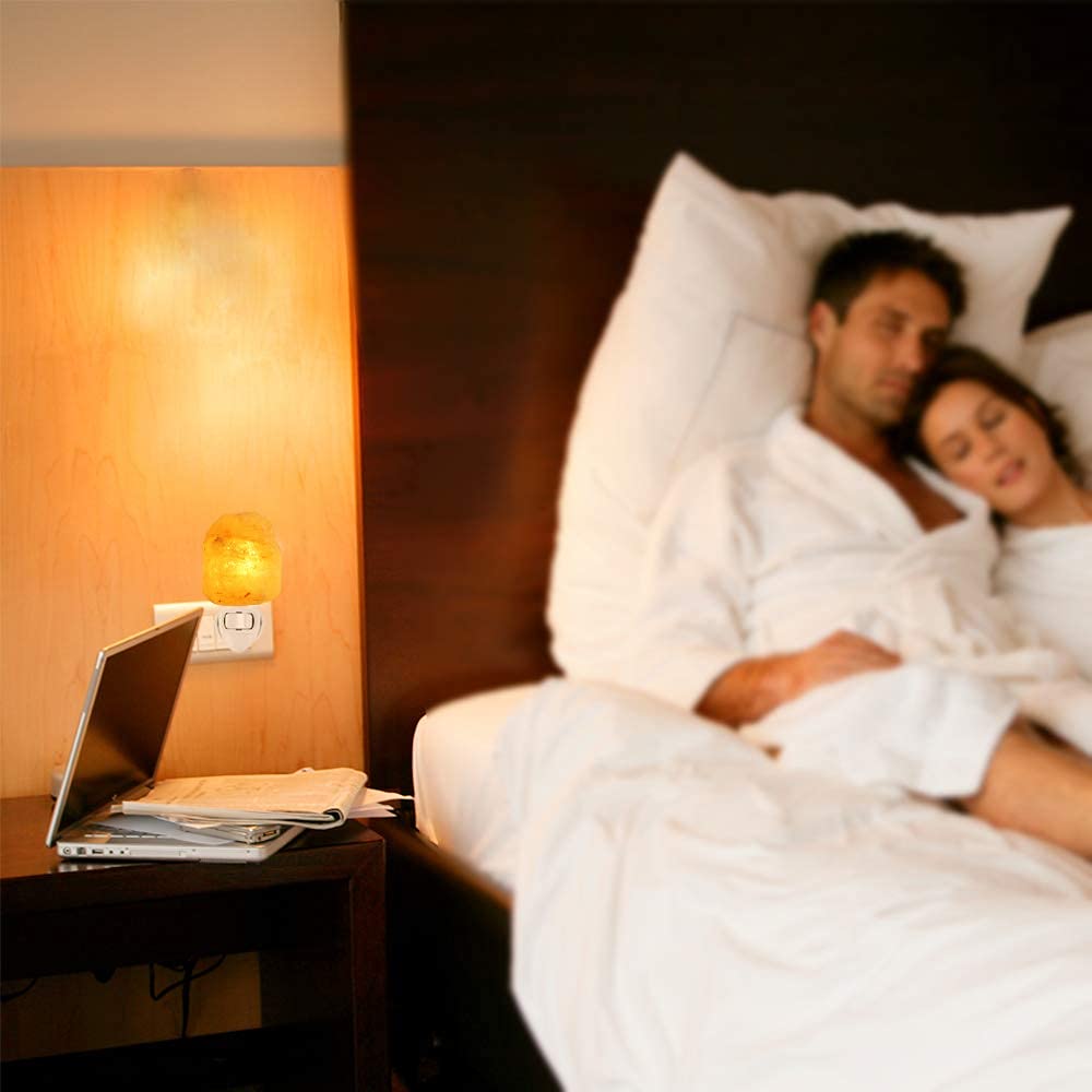 Pursalt Himalayan Salt Lamp Night Light, 360° Rotatable Wall Plug, Handcrafted Pink Crystal with 2 Extra Replacement Bulbs