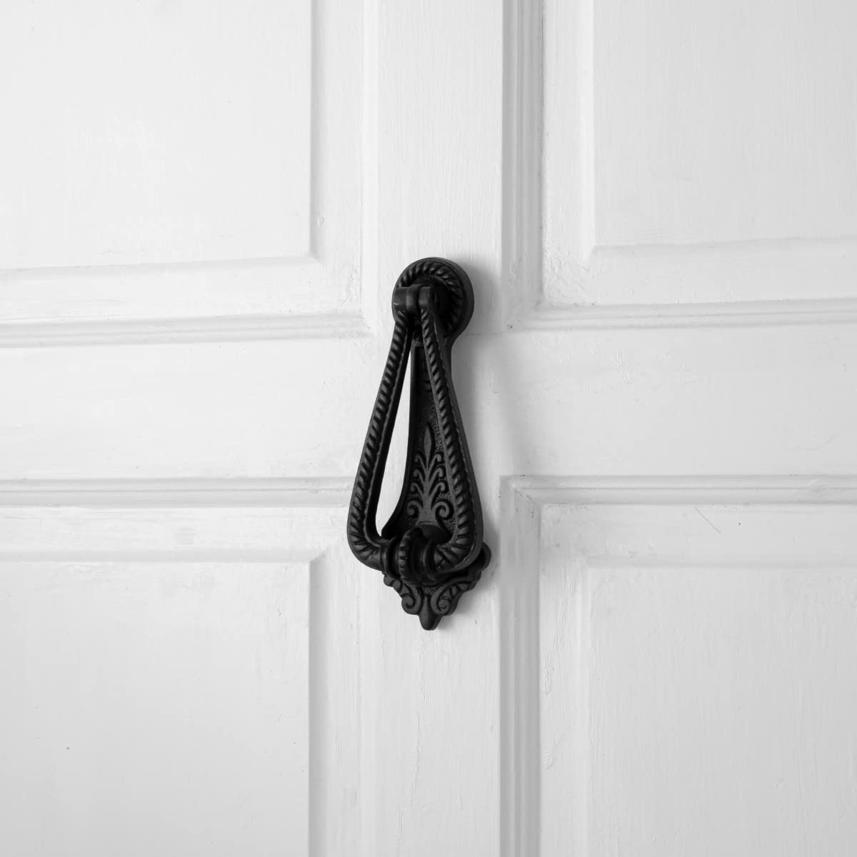 Renovators Supply Manufacturing Door Knockers for Front Door 7 in. Black Cast Iron Georgian Style Door Knocker with Mounting Hardware