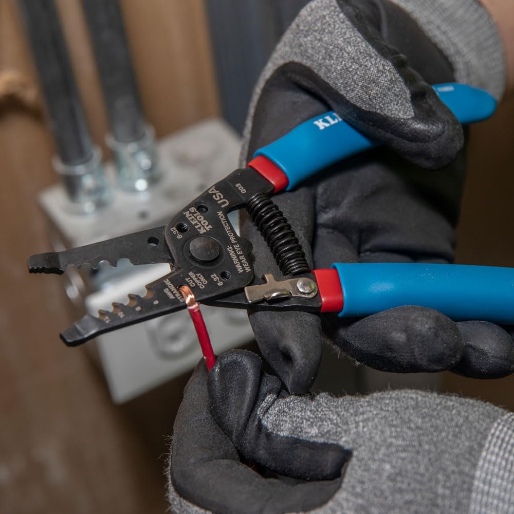 Klein Tools 11053 Klein-Kurve Wire Stripper and Cutter, Made in USA, Stripping / Cutting Tool for 6-12 AWG Stranded Wire, 7-1/8-Inch