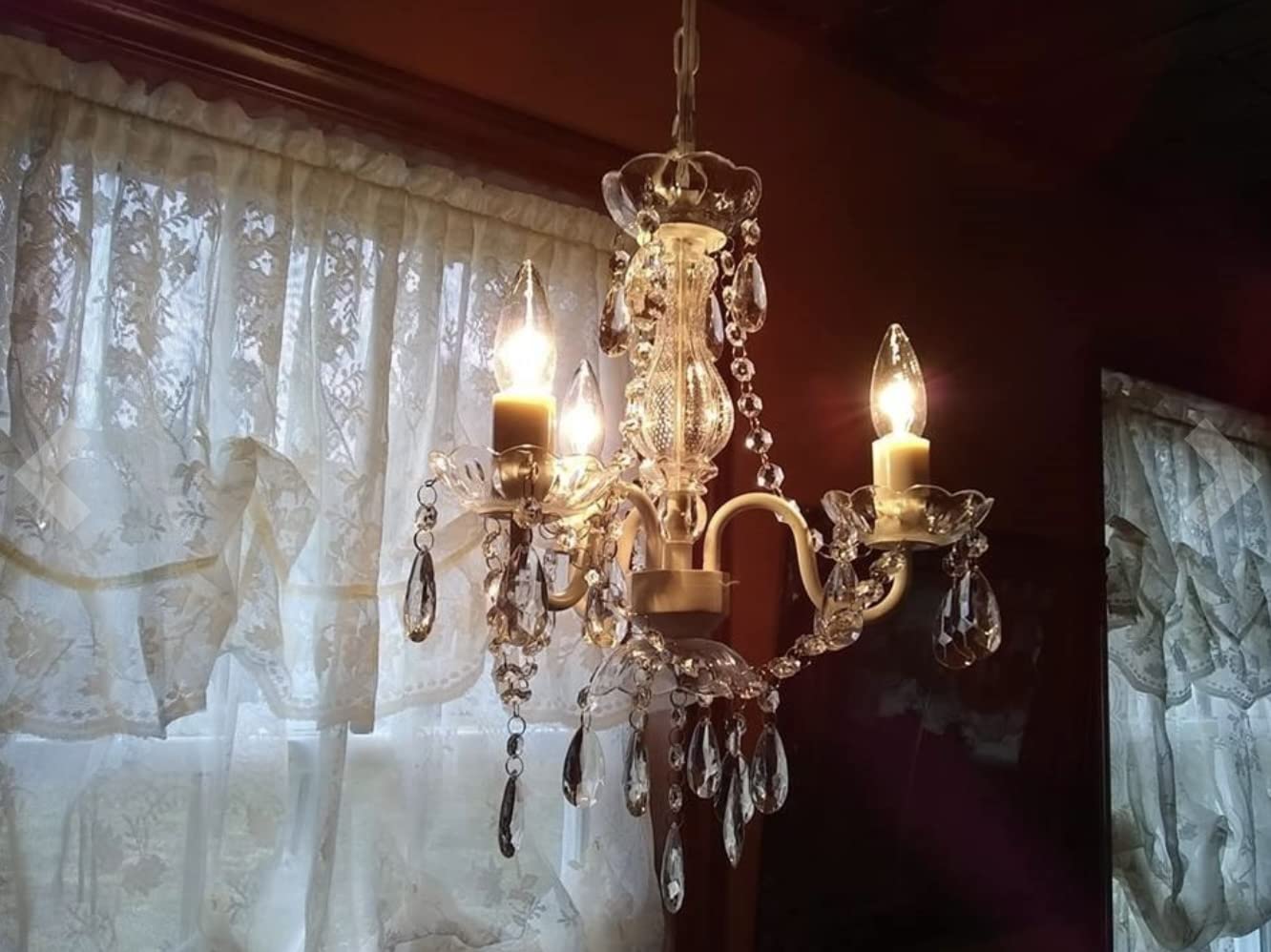 Gypsy Color Brink House 3-Light Plug-in Swag Chandelier, White Metal Frame with Clear Glass & Acrylic Crystals, 17"x12"