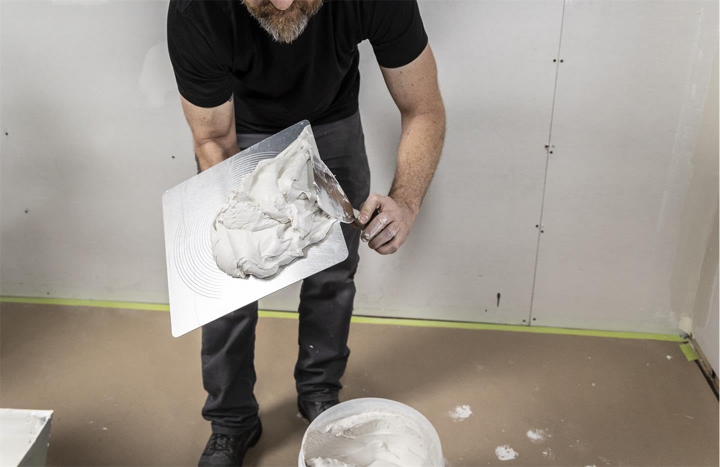 MARSHALLTOWN Hawk, 13Inch Aluminum Blade, Includes Callus Preventer and DuraSoft Handle, Masonry, Drywall, Made In the USA, 1D