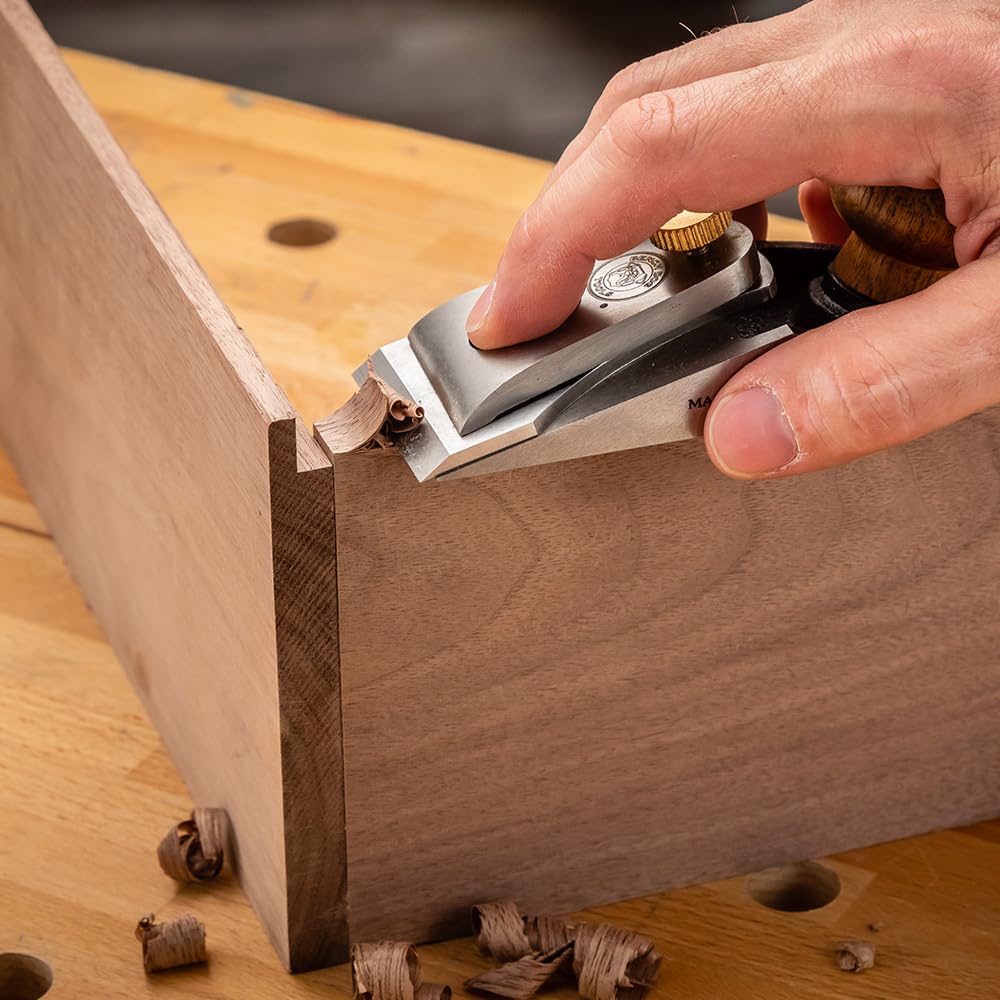 Rockler Bench Dog Small Chisel Plane, Flush Trim Woodworking Tool with Hardened Blade & Open Front, Precision Trimming & Shaving, Storage Case Included