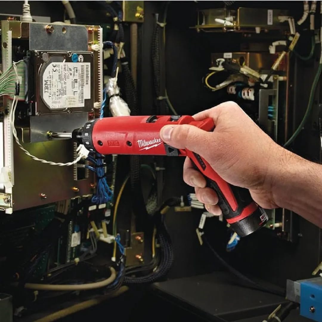 Milwaukee 2101-22 M4 1/4 Hex Screwdriver Kit W/2 Bat