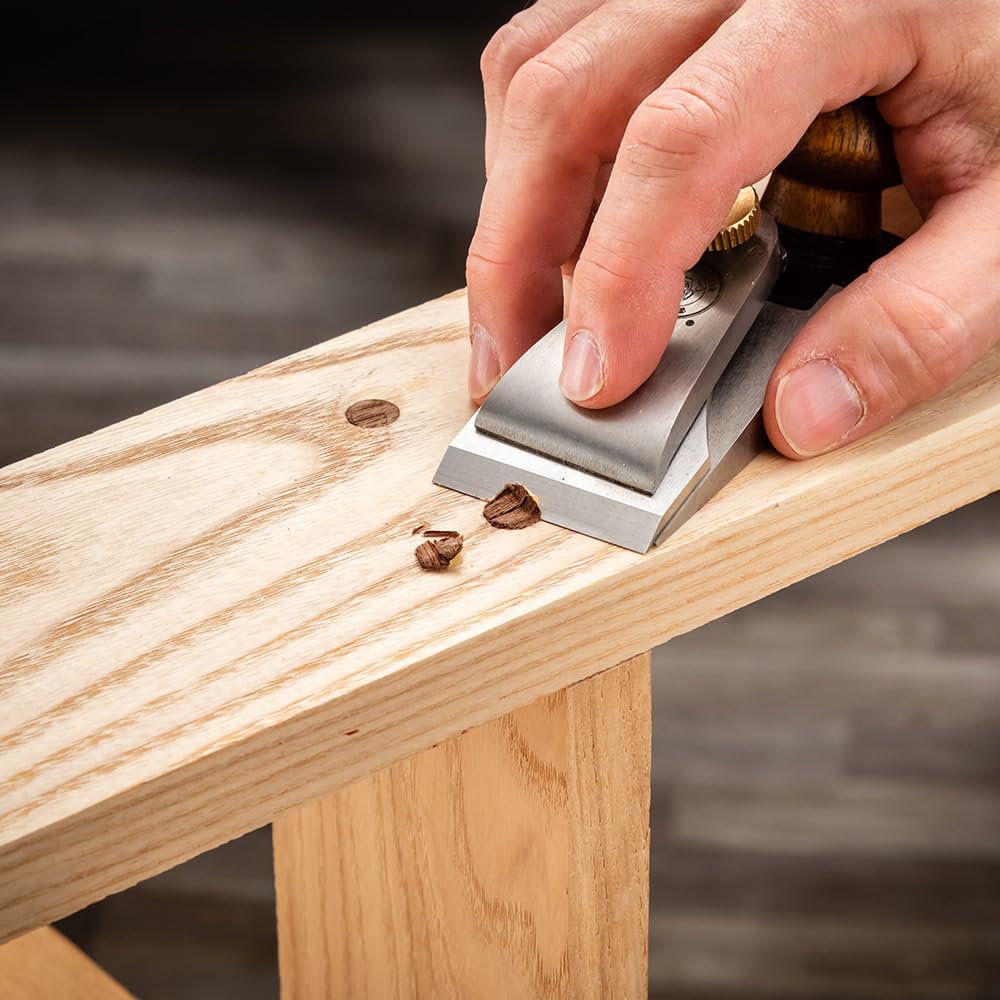 Rockler Bench Dog Small Chisel Plane, Flush Trim Woodworking Tool with Hardened Blade & Open Front, Precision Trimming & Shaving, Storage Case Included