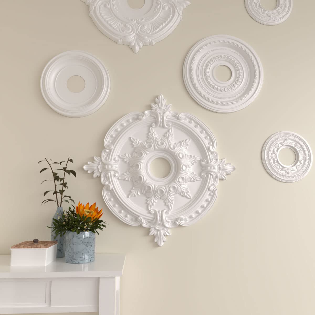 Ekena Millwork CM28BE 28 3/8"OD x 3 3/4"ID x 1 5/8"P Benson Classic Ceiling Medallion