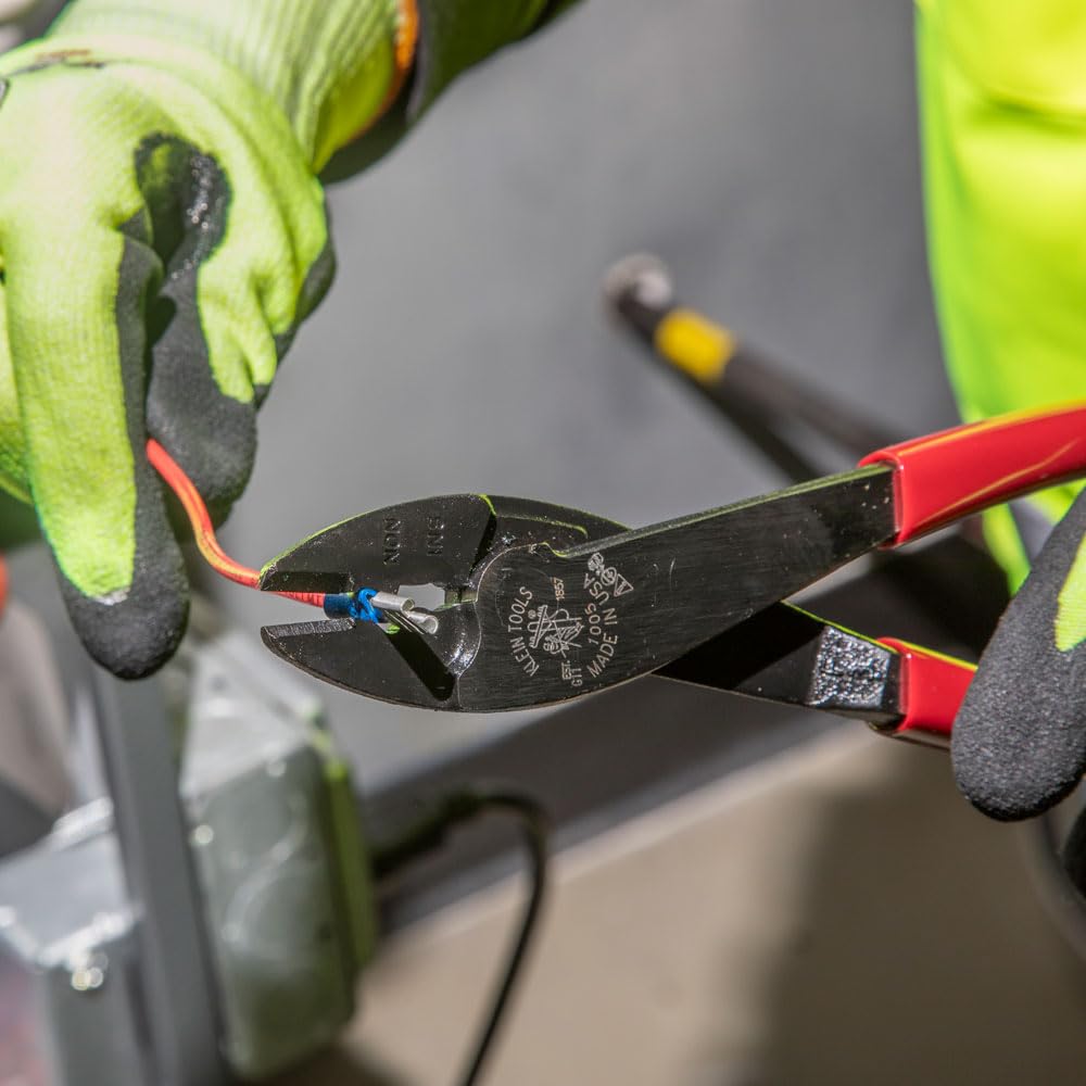 Klein Tools 1005 Cutting & Crimping Tool, Made in USA, Crimper for 10-22 AWG Terminals, Insulated & Non-Insulated Connectors