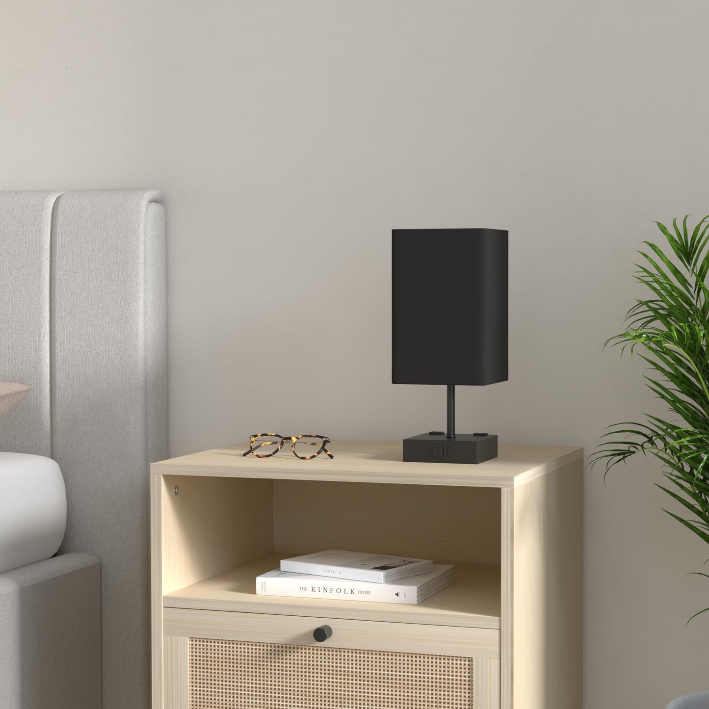 Sailstar Touch Table Lamp, 3-Way Dimmable Bedside Lamp with USB-C & USB-A Charging Ports, Black Nightstand Desk Lamp, Bulb Included