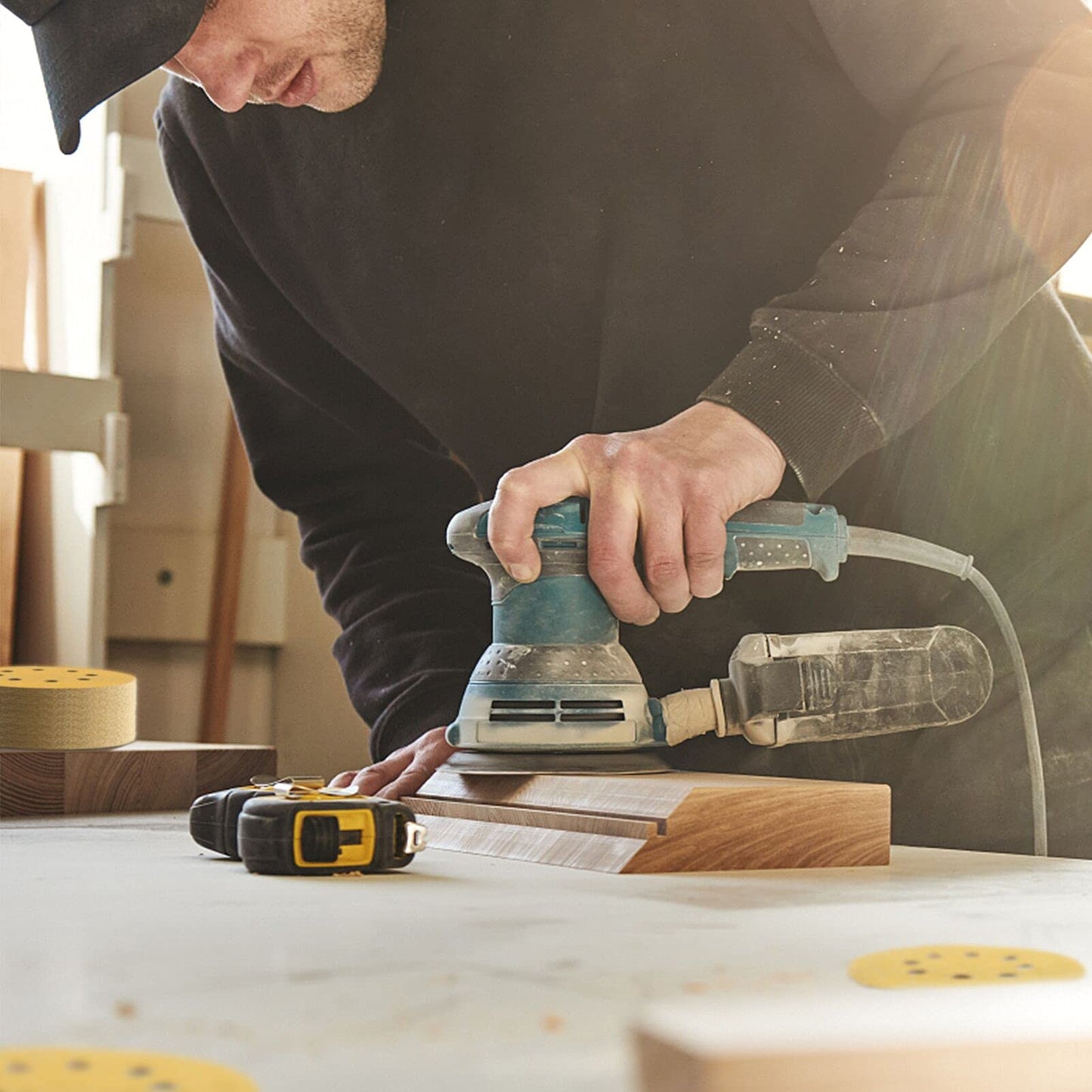 Keeimp 100-Pack 5" 220 Grit Sanding Discs, Hook & Loop, 8-Hole Gold Sandpaper for Wood & Automotive Random Orbit Sanders