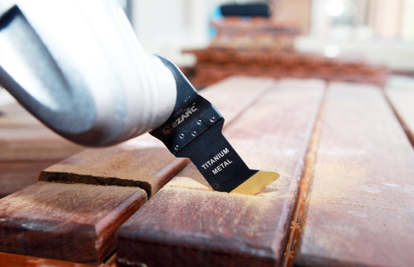 EZARC Titanium Oscillating Tool Blades, Oscillating Multitool Blades for Metal, Wood Nails, Screws Cutting, Plastic, 3 Pack