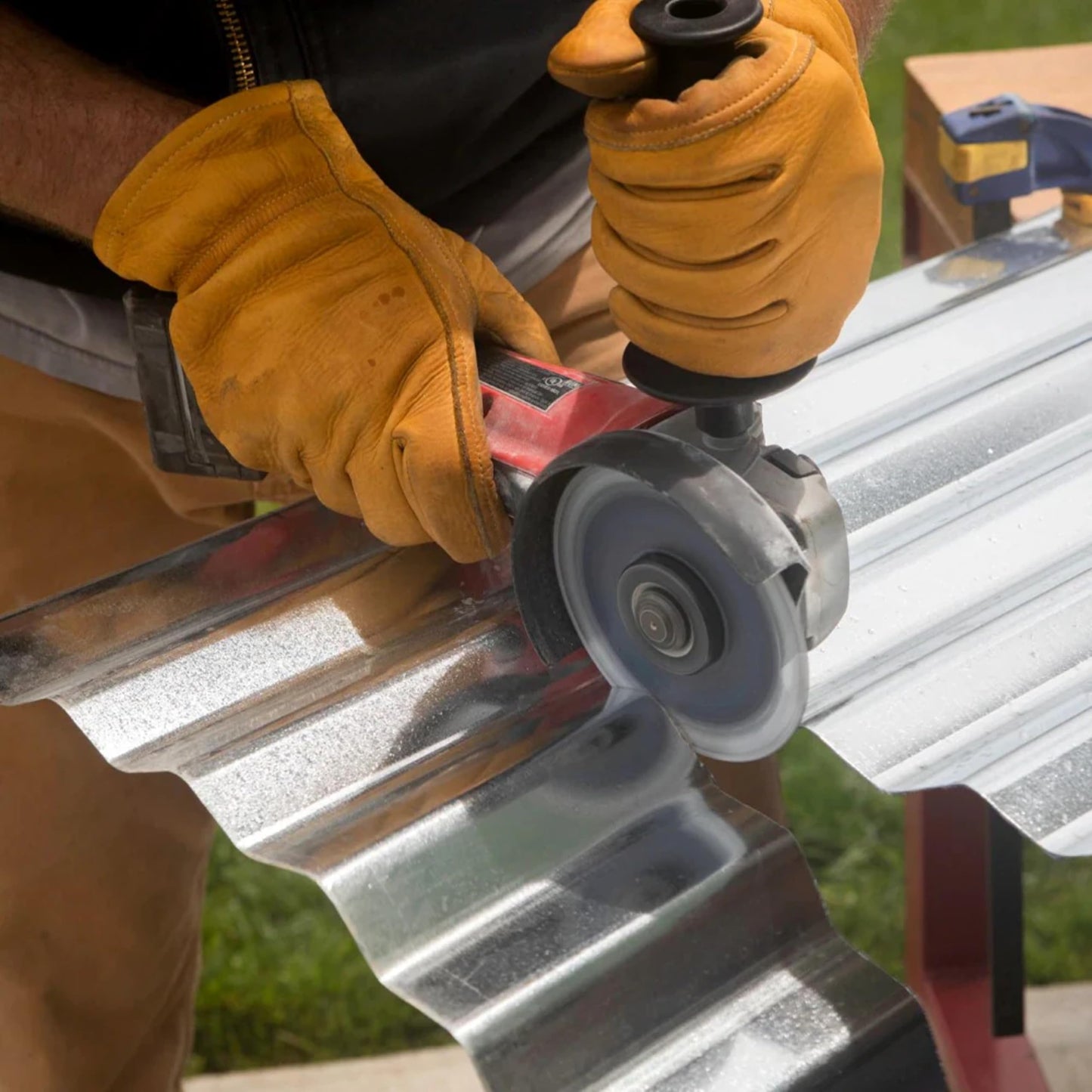 Spyder 3-Inch Diamond Bite Cut-Off Wheel for Steel, Cast Iron, Rebar, Stone, Concrete Block, Ceramic Tile, and More, 3/8-Inch Arbor (14003)