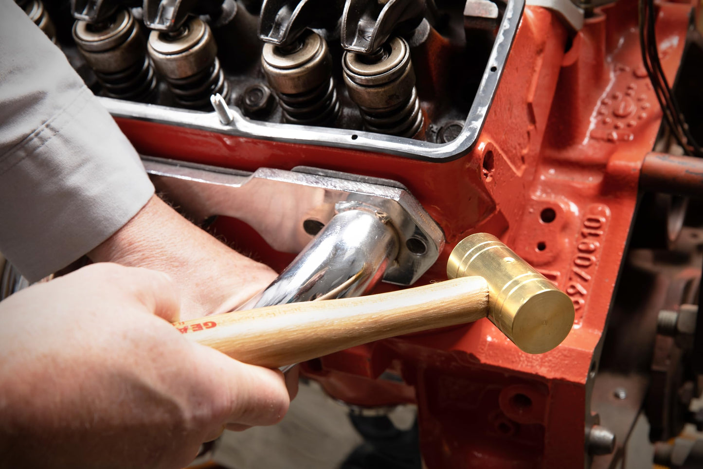 GEARWRENCH Brass Hammer with Hickory Handle | 1 lb. | 81-111G