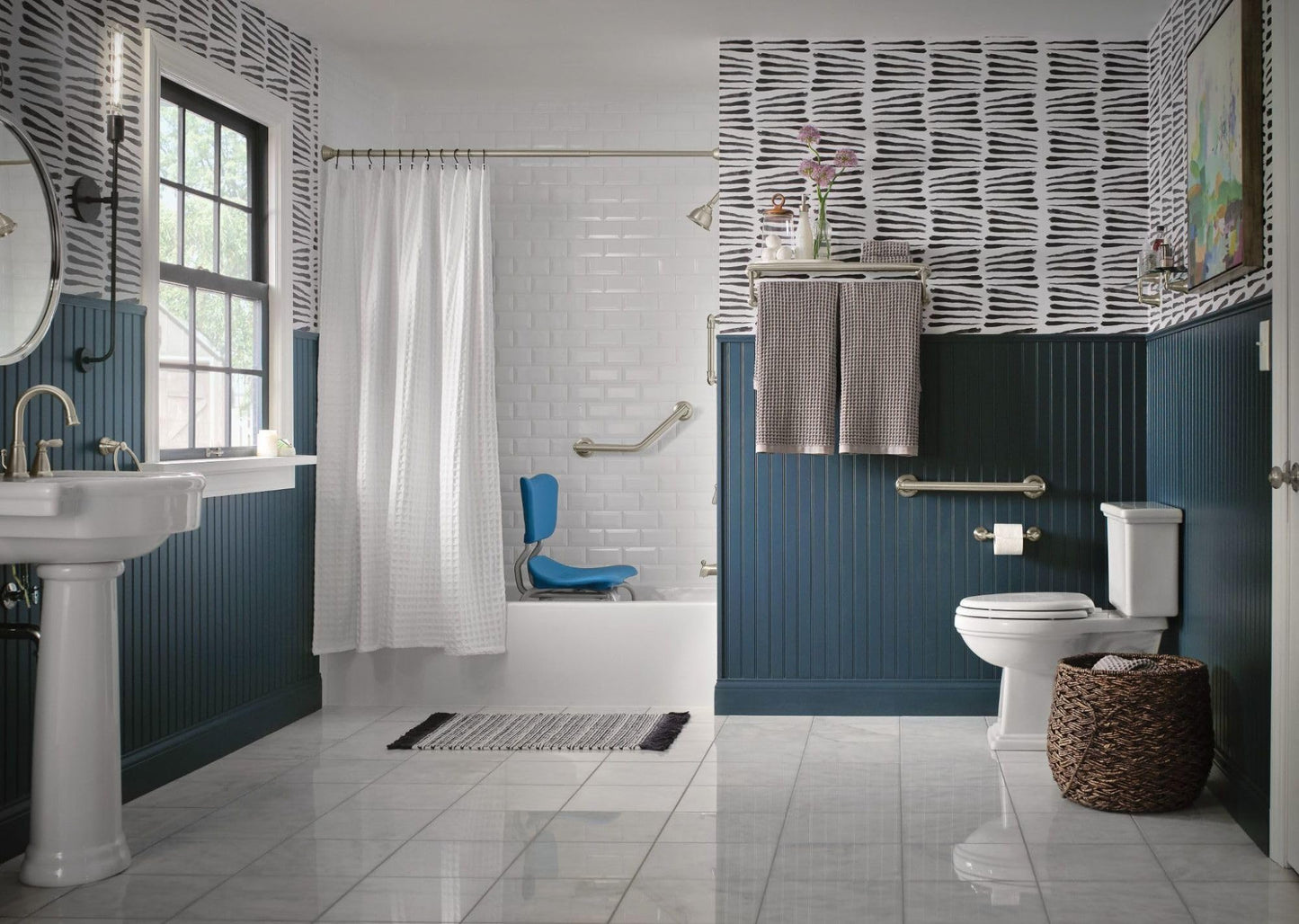 Moen Y2690BN Banbury 22.75 in. W Glass Shelf in Brushed Nickel