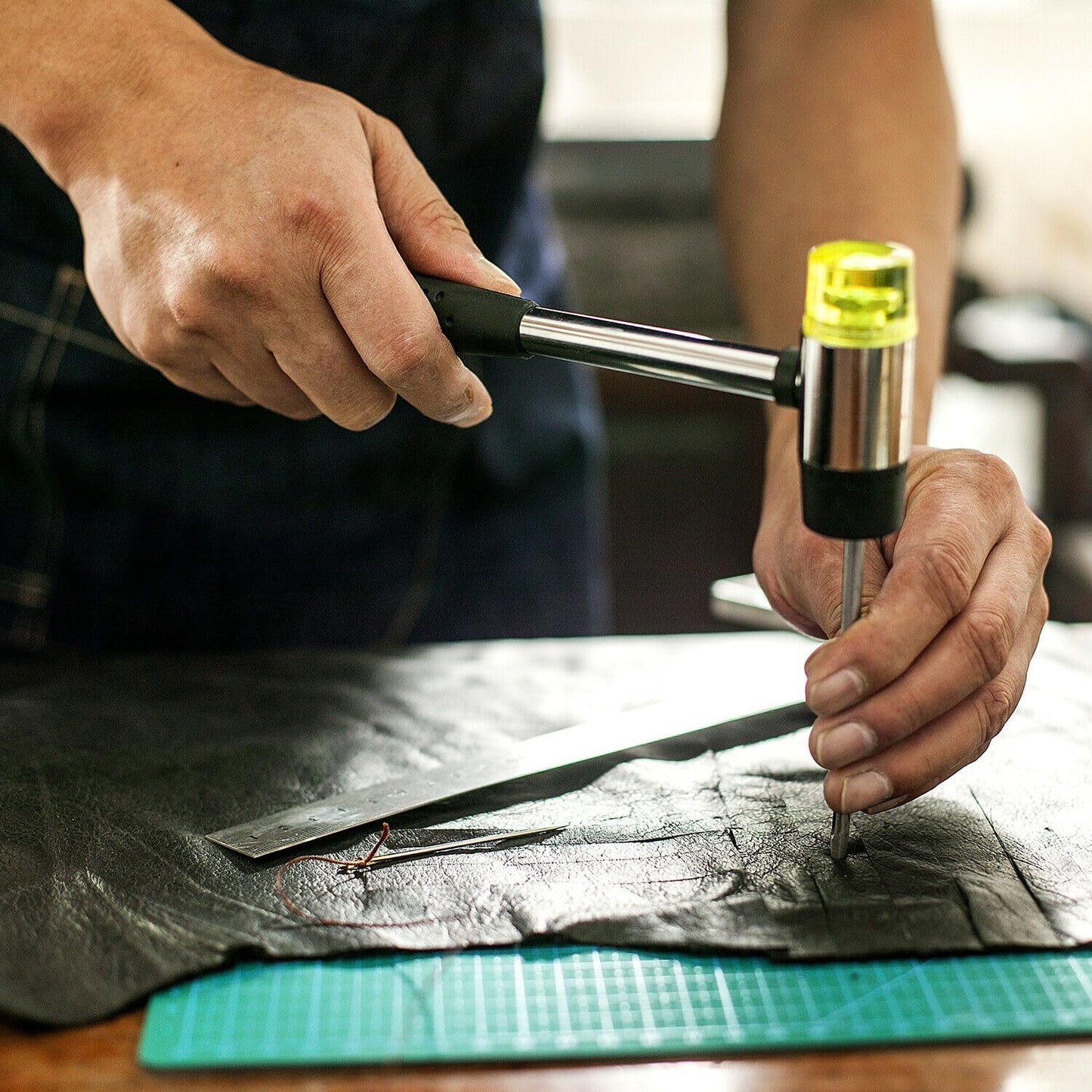 Small Rubber Mallet 25mm – Soft Plastic Hammer for Jewelry Making, Handicrafts, Furniture Assembly & DIY Projects