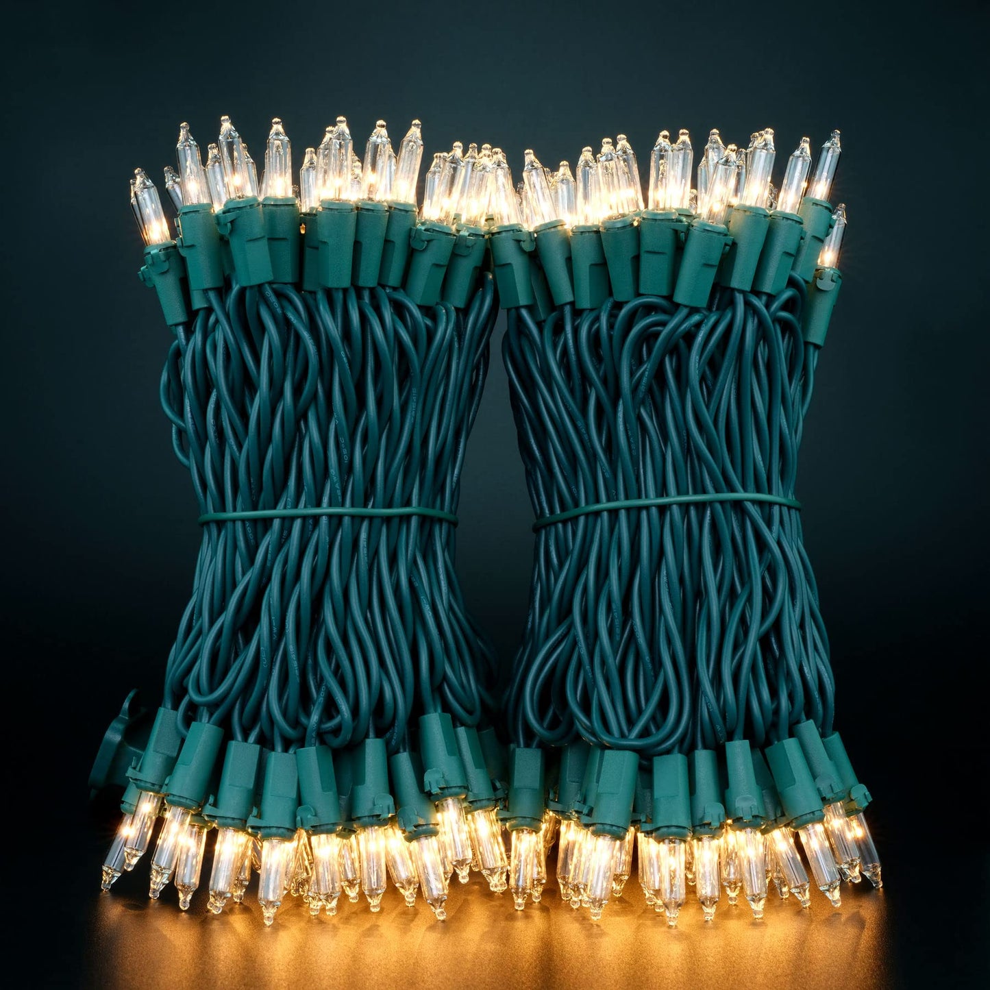 YULETIME 200 Clear Christmas Lights, Pack of 2 Sets 33 Feet 100 Count UL Certified Incandescent String Lights (Clear - Green Wire)