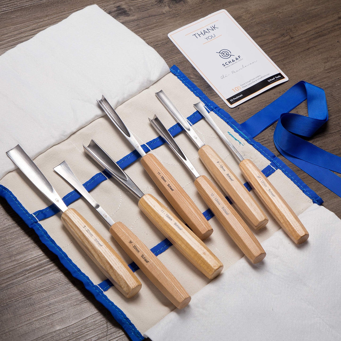 Schaaf 7-Piece Wood Carving Chisel & Gouge Set with Canvas Case, CR-V 60 Steel, Sharp Woodworking Tools for Beginners & Pros