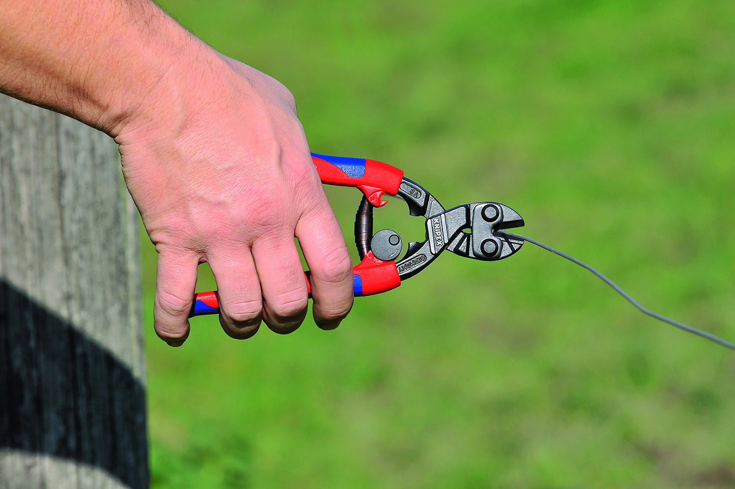 KNIPEX - 7112200 Tools 71 12 200, Comfort Grip High Leverage Cobolt Cutters with Opening Lock and Spring