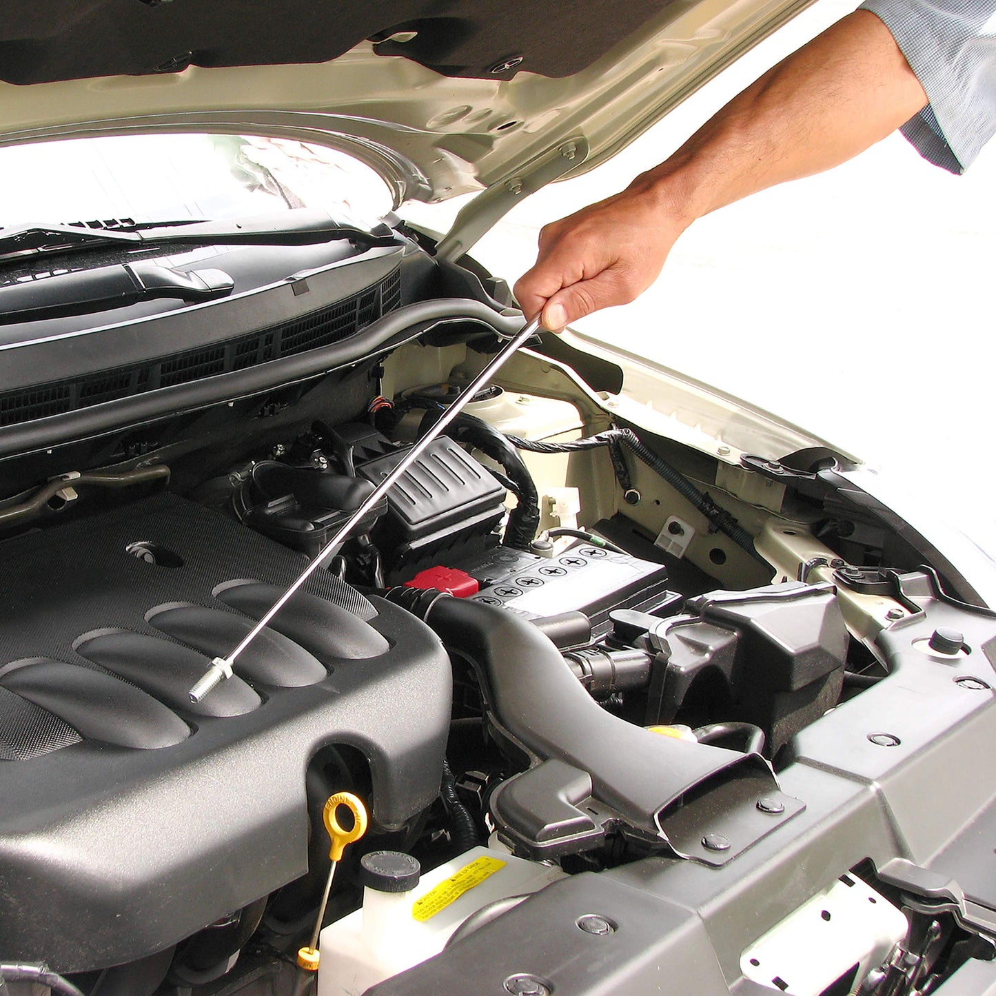 Slim 25” Durable Telescoping Magnetic Grabber/Retrieving Magnet with Pocket Clip (07228)