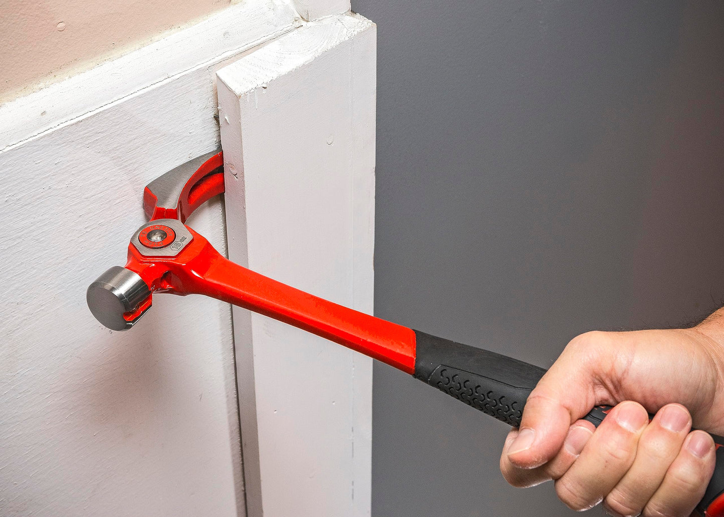 Crescent 18 oz. Steel Indexing Claw Hammer with Cushion Grip Handle - CINDEX18 , Black